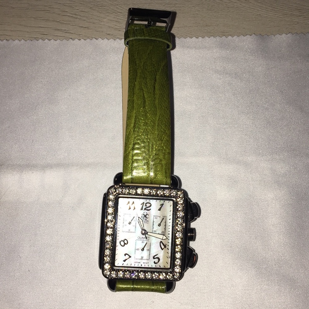 Pretty Fashion Watch